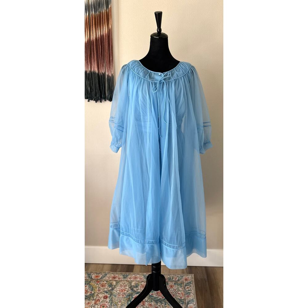 VINTAGE 60s SHADOWLINE Peignoir Nylon Chiffon Robe and Nightgown Set Size M